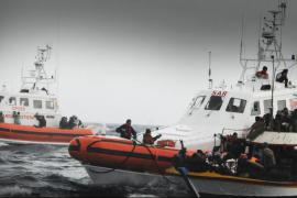 One picture of the rescue operations of the Coastal Ward