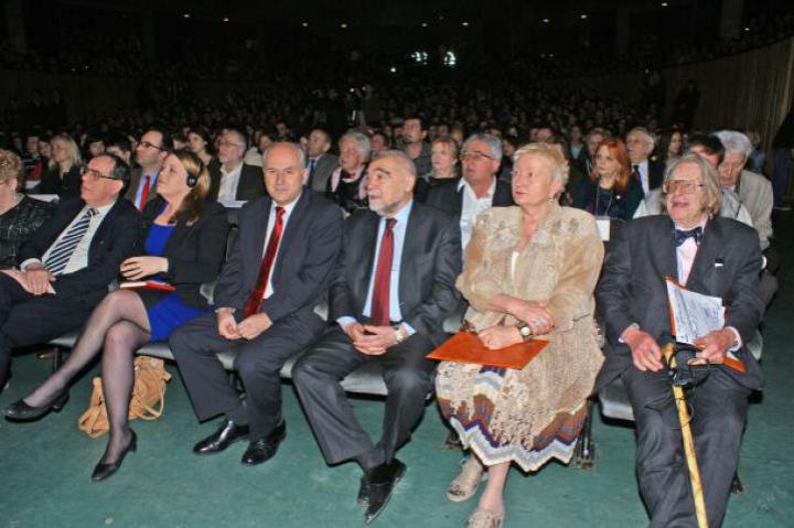 Svetlana Broz, second from right at the Sarajevo ceremony