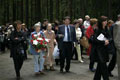 Commemoration with the victims' relatives at the entrance of Levashovo